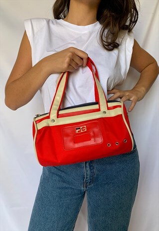 VINTAGE 90S FILA BARREL HAND BAG IN RED