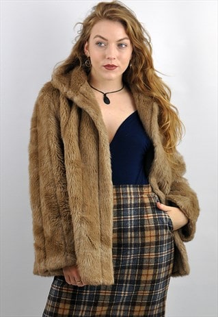 VINTAGE HONEY BROWN FAUX FUR COAT