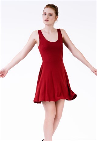 SKATER MINI PARTY DRESS IN RED WITH SCOOP NECK