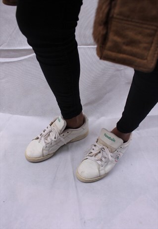VINTAGE REEBOK CLASSIC SHOES