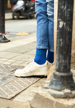 UNISEX SUSTAINABLE COTTON EMBROIDERED GIFTING SOCKS