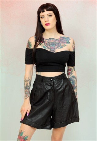 1980S VINTAGE JET BLACK REAL LEATHER SHORTS