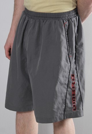 VINTAGE UMBRO 90'S SHORTS XL