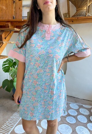 VINTAGE 90'S FLORAL AND PINK T-SHIRT DRESS - M