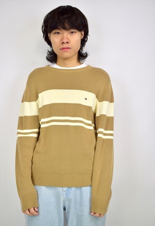 VINTAGE 90S TOMMY HILFIGER CAMEL STRIPE CHEST KNITTED JUMPER