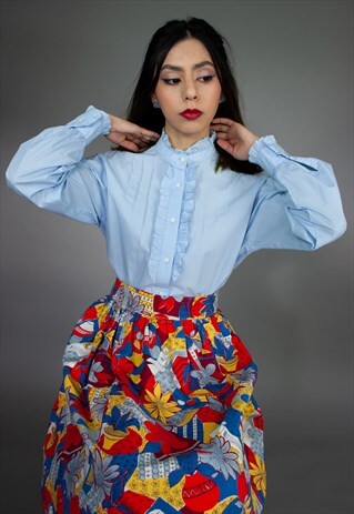 VINTAGE CA 80S COTTON SHIRT IN BLUE WITH RUFFLE DETAILS