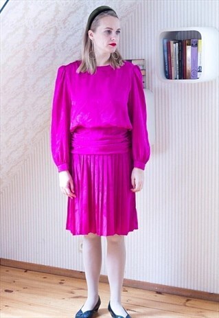 Bright pink purple pleated skirt dress