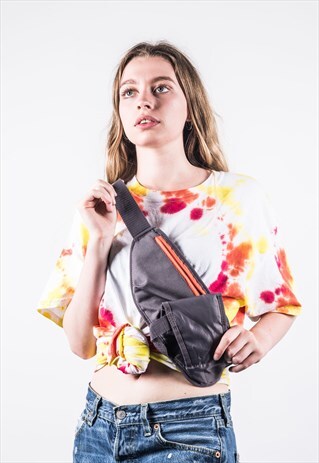 VINTAGE 1990S GREY AND ORANGE BUM BAG