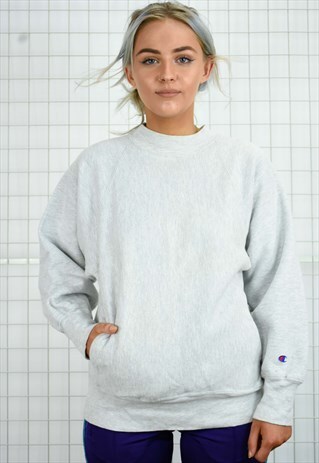 VINTAGE CHAMPION CLASSIC LOGO SWEATER WITH POCKETS
