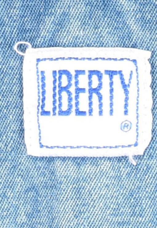 garment image
