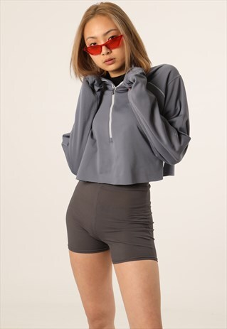 VINTAGE PUMA EMBROIDERED LOGO CROPPED 1/4 ZIP SWEATSHIRT