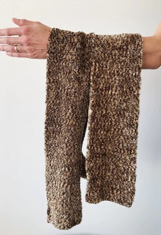 VINTAGE Y2K 00S KITSCH FURY FLUFFY SOFT KNIT SCARF BROWN