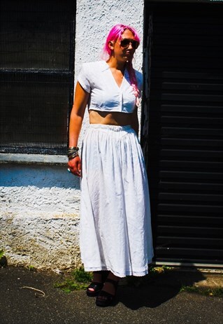 VINTAGE WHITE BRODERIE ANGLAISE MATCHING SKIRT AND BLOUSE