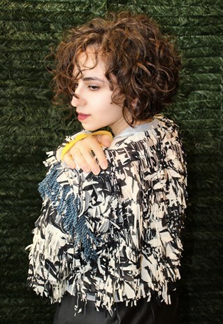 3D BLACK AND WHITE JUMPER