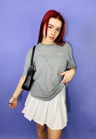 VINTAGE 90S NIKE SWOOSH EMBROIDERED GREY T-SHIRT