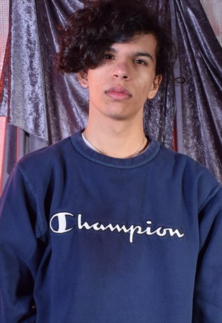 VINTAGE CHAMPION NAVY SWEATSHIRT