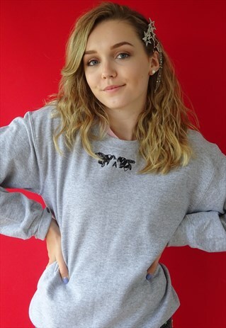UNISEX SWEATSHIRT IN GREY WITH PERSONALISED BEE INITIAL