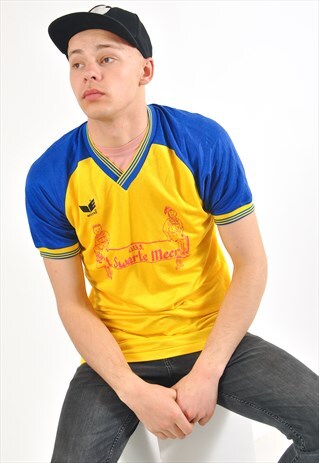 VINTAGE 90'S V NECK T-SHIRT