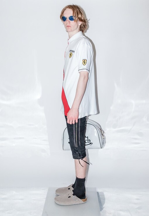 garment image