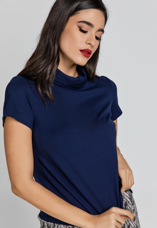 garment image