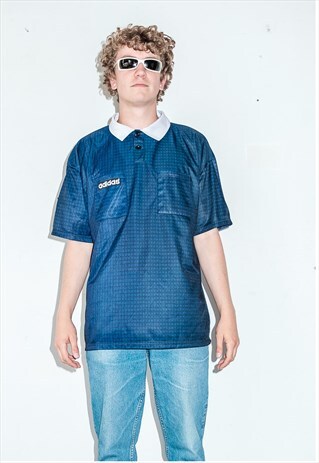 VINTAGE ADIDAS POLO T-SHIRT