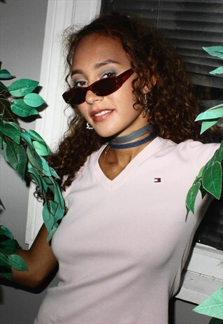 TOMMY HILFIGER Y2K BABY PINK V-NECK TEE