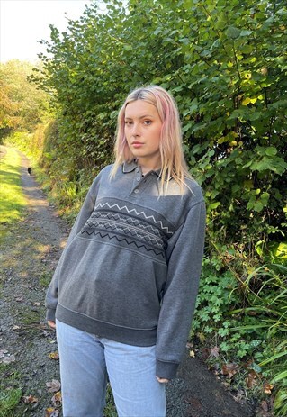 VINTAGE CHUNKY KNITTED ABSTRACT PATTERNED GRANDAD SWEATSHIRT