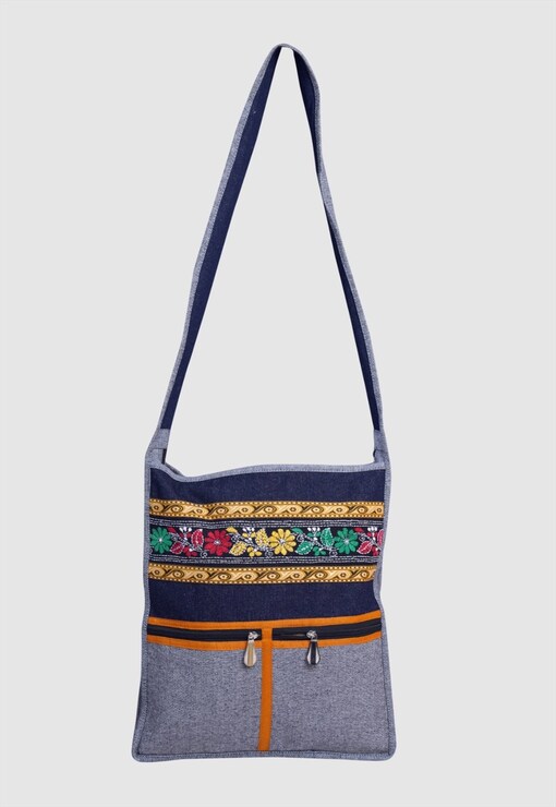 garment image