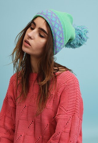 VINTAGE 90'S HANDMADE KNIT FAIR ISLE POM POM HAT