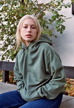 Hoodie in Green With Woven Label Details