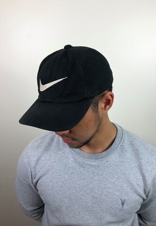 VINTAGE BLACK NIKE CAP