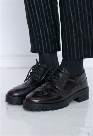 VINTAGE BLACK DARK RED SHOES