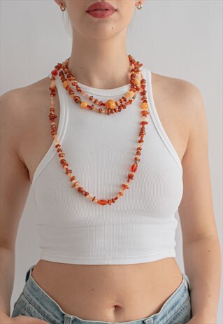 VINTAGE 70S OVERSIZED BEADED NECKLACE IN GLASSY PLASTIC
