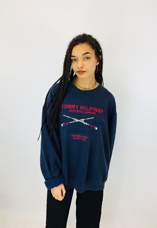 TOMMY HILFIGER 90S OVERSIZED EMBROIDERED SWEATSHIRT