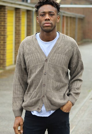 VINTAGE // PATTERNED // CARDIGAN