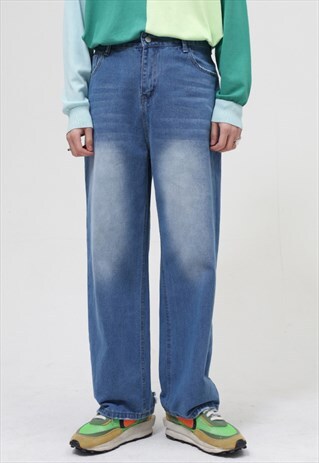 KALODIS LOOSE-FITTING TRENDY JEANS
