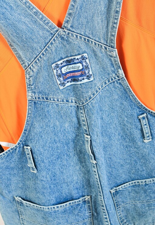 garment image