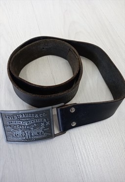 80s Vintage Levis Leather Belt with Crafted Buckle