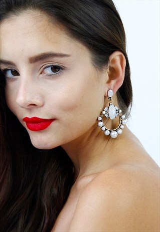 PEARL CHANDELIER DROP DANGLE EARRINGS