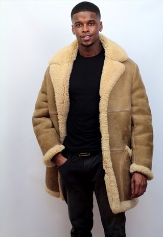 1980'S VINTAGE LONG LENGTH SHEEPSKIN/SHEARLING COAT IN CREAM