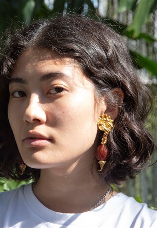 VINTAGE 80S / 90S GOLD AND ROCKS PENDANT CLIP-ON EARRINGS