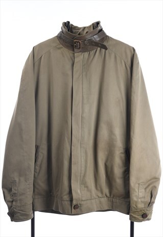 VINTAGE BURBERRY JACKET WITH THROAT LATCH IN BIEGE