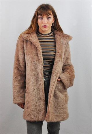 VINTAGE PALE PINK FAUX FUR TEDDY COAT