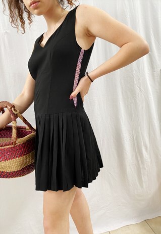 VINTAGE 70S LA MADELEINE CROCHET DETAIL PLEATED MINI DRESS