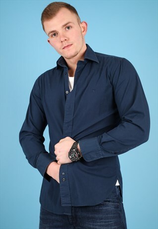 VINTAGE BURBERRY SHIRT IN BLUE NS148