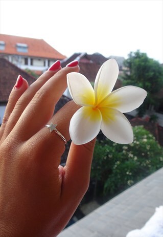 STAR RING
