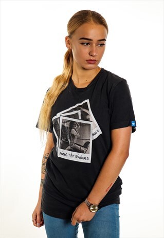 VINTAGE ADIDAS T-SHIRT T326