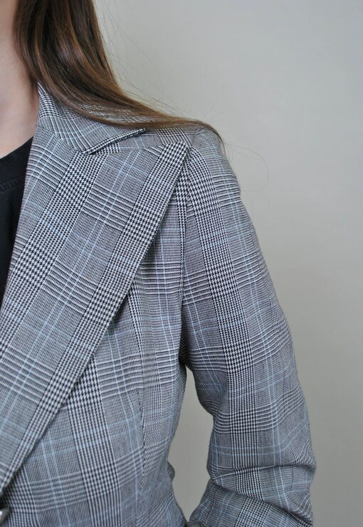 garment image