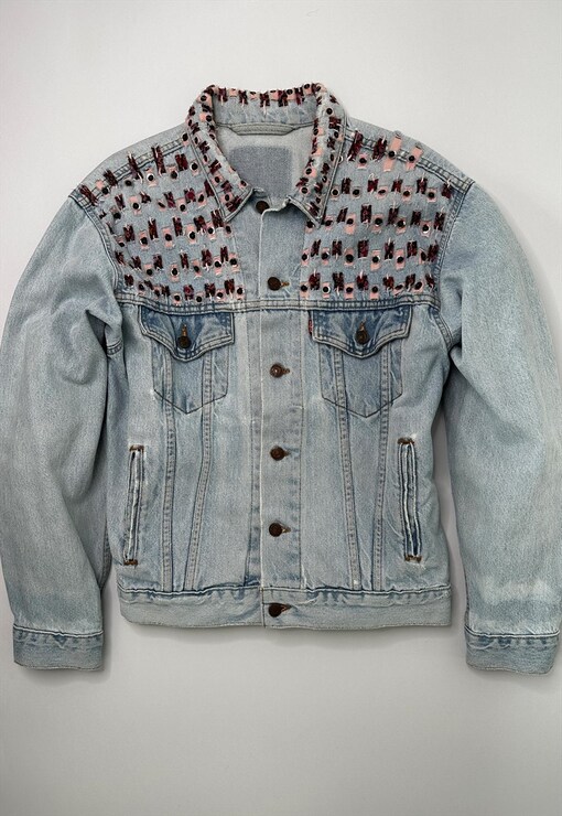 garment image