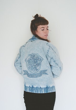 VINTAGE 80'S STONEWASH DENIM BOMBER EMBOSSED JACKET